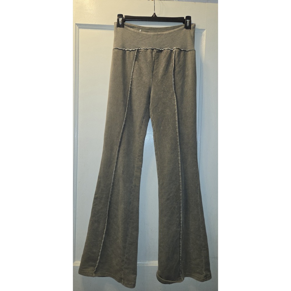 Y2K Vanilla Star Womens Gray Mineral Wash Flare Style Sweatpants Slim Fit.  M